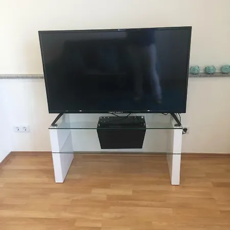 Apartment Mit Parkblick